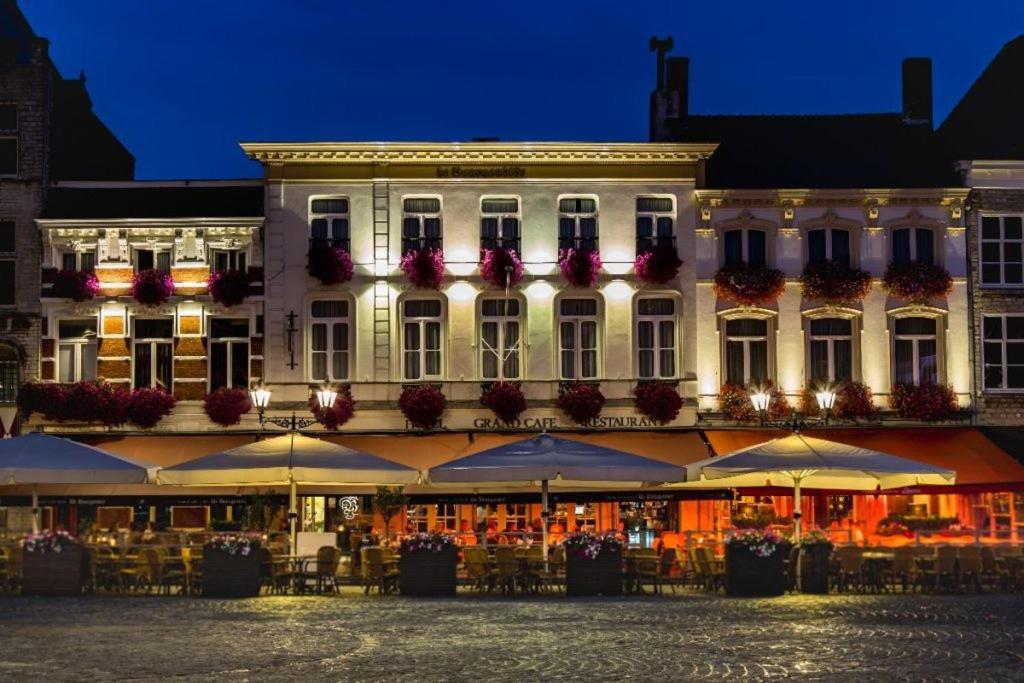 Grand Cafe Hotel De Bourgondier Bergen op Zoom Exterior photo